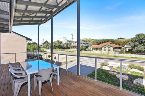 Riversea Goolwa Beach House - Accommodation Rockhampton 0