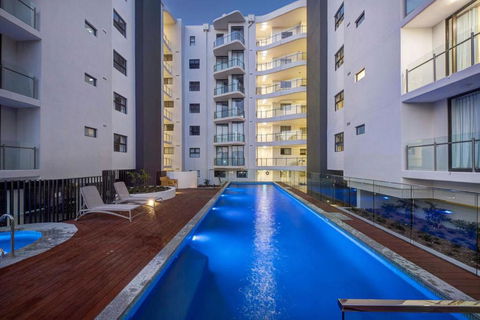 RIVERVIEWS@THECOSMOPOLITAN UNIT20805 - Accommodation Rockhampton 1