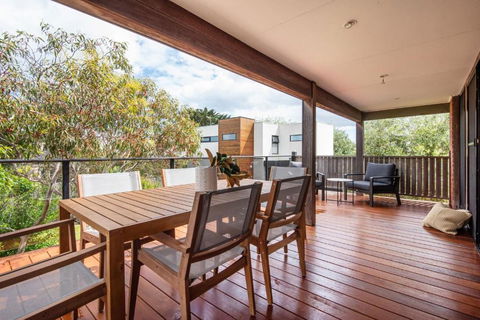 Safety Beach Abode Walk To The Beach - Accommodation Rockhampton 0