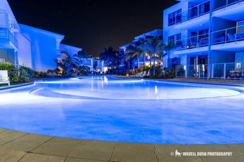 Sand Dunes Resort Stunning Beachfront Apartment - Accommodation Rockhampton 0