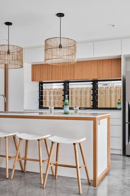 Sanctuary Spaces - Lomani Eleven - Accommodation Rockhampton 3