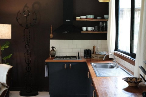 Romantic Wooden Nature Cabin Overlooking Forest & Crystal Clear River - Accommodation Rockhampton 3