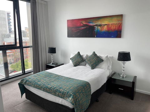 RNR On Franklin - Accommodation Rockhampton 3