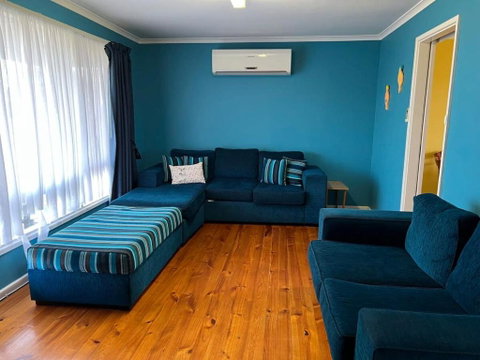 Robey - Robe - Accommodation Rockhampton 3