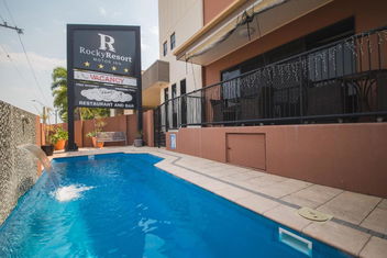 Rocky Resort Motor Inn with Accommodation Rockhampton