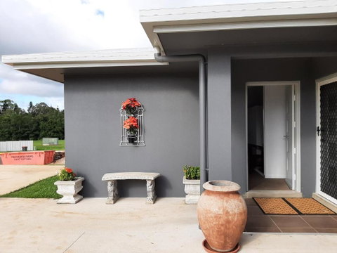 Room In Guest Room - Cozy Room With Separate Entrance And Ensuit Bathroom - Accommodation Rockhampton 1