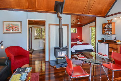 Rosebrook Cottages - Accommodation Rockhampton 3