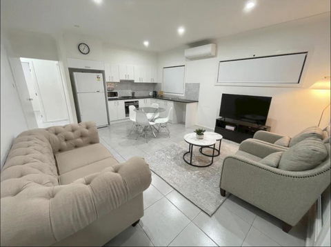 Rosehill Guest House - Accommodation Rockhampton 1
