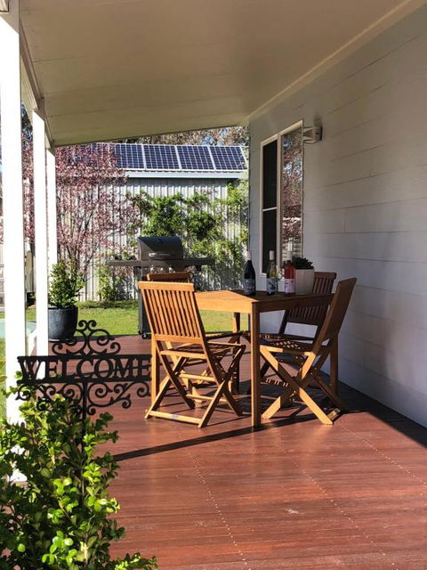 Rosewood Cottage - Accommodation Rockhampton 2