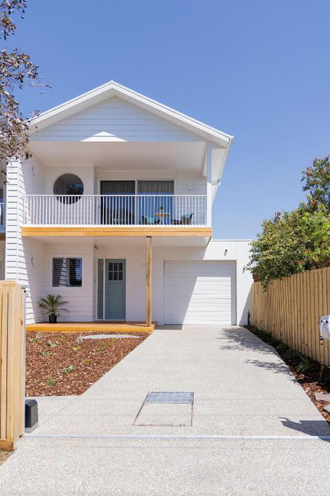 Rosewood Retreat New Luxury Home - Accommodation Rockhampton 1
