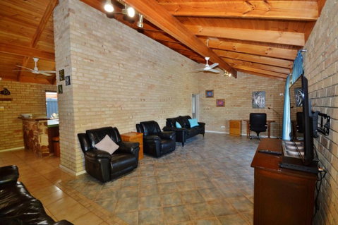 Rossys Retreat - Kalbarri WA - Accommodation Rockhampton 2