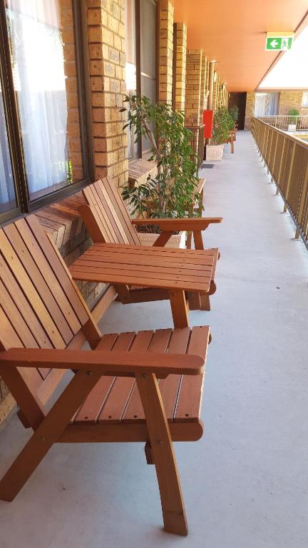 Royal Palms Motor Inn - Accommodation Rockhampton 3