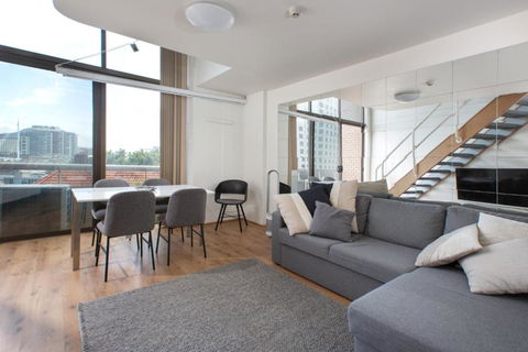S203S - The Loft By Darling Harbour - Accommodation Rockhampton 0