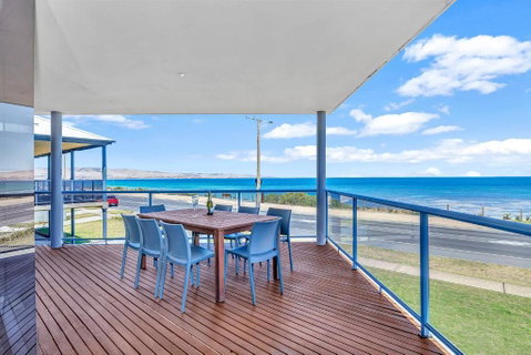 Sail Away - Aldinga Beach - C21 SouthCoast Holidays - Accommodation Rockhampton 0