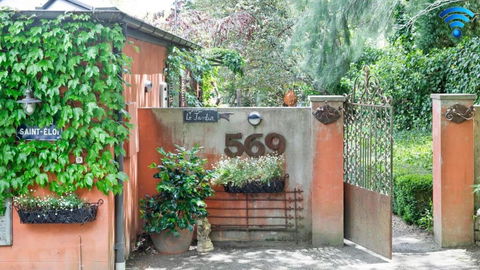Saint Eloi Le Jardin - Accommodation Rockhampton 0