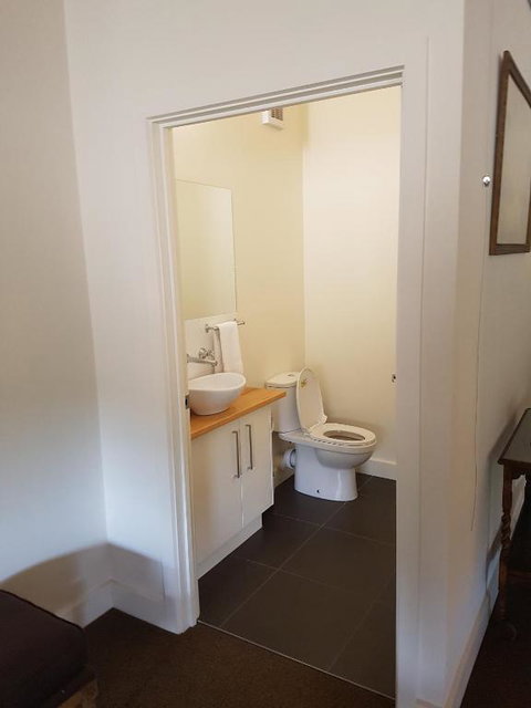 Saladin Lodge - Accommodation Rockhampton 1