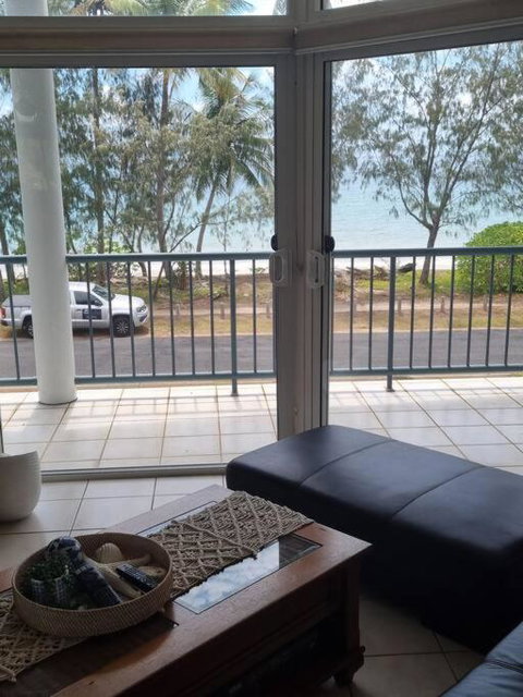 Salt On South - Beachfront Bliss - Accommodation Rockhampton 1