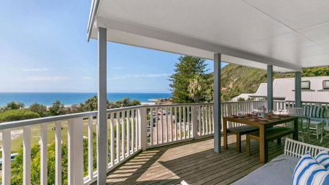 Salty Air Beachside Cottage At Killcare - Accommodation Rockhampton 2