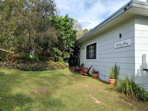 Salty Dog - Accommodation Rockhampton 3