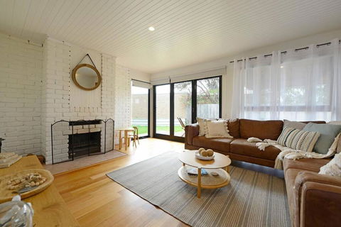Salty Escape - Accommodation Rockhampton 1