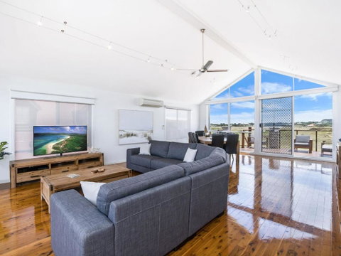 Saltys - Accommodation Rockhampton 3