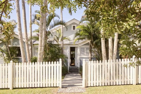 Sanctuary Spaces - Kia Ora Byron - Accommodation Rockhampton 1
