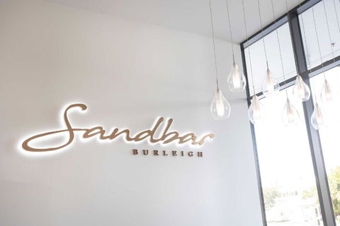 Sandbar Private Apartments - Hosted By Burleigh Letting Company - Accommodation Rockhampton 1