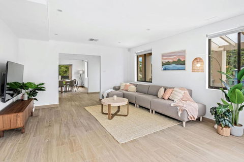 Sandcastle - Accommodation Rockhampton 3