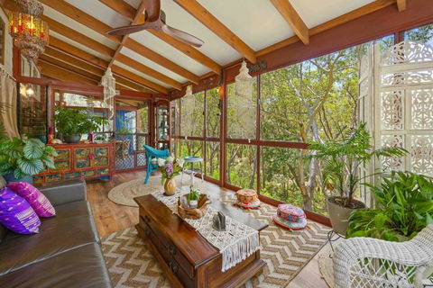 Sandalwood - Accommodation Rockhampton 0