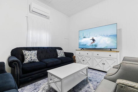 Sandown Beachside Cottage - Accommodation Rockhampton 1