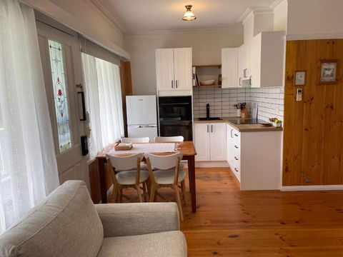 Sandpiper - Charming Beach Villa - Accommodation Rockhampton 2