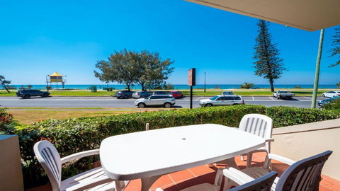 Sandrift Beachfront Apartments - Accommodation Rockhampton 3