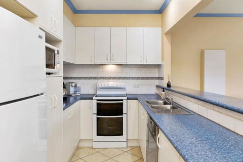 SANDY ANN At Lonnie - Accommodation Rockhampton 3