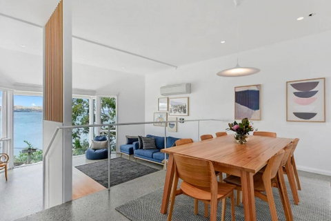 Sandy Bay Beachfront Oasis Direct Beach Access - Accommodation Rockhampton 2