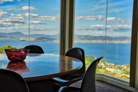 Sandy Bay Townhouse - Accommodation Rockhampton 0