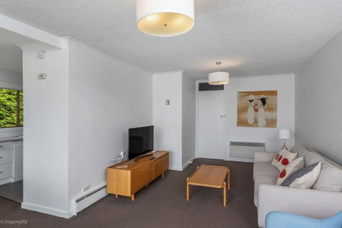 Sandy Bay Waterfront - Accommodation Rockhampton 3