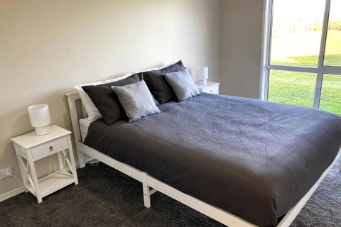 Sandy Bottoms Beach Escape - Accommodation Rockhampton 2