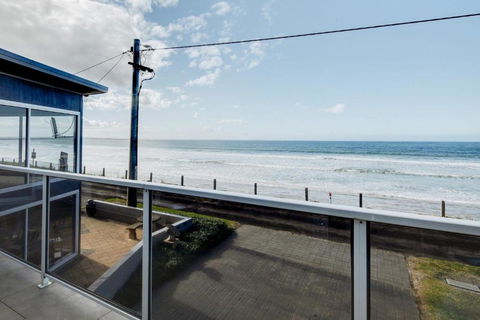 Sandy Cove - Accommodation Rockhampton 2