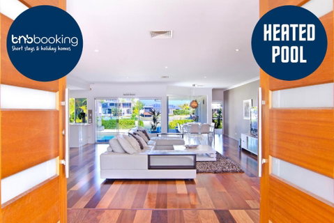 SEACLUSION 5 Bed Waterfront, Sleeps 12 - Accommodation Rockhampton 0
