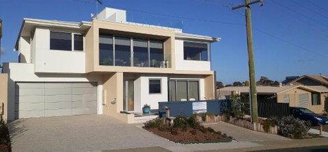 Sorrento Bluewater Apartment - Accommodation Rockhampton 0