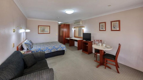 Southern Comfort Motor Inn - Accommodation Rockhampton 3