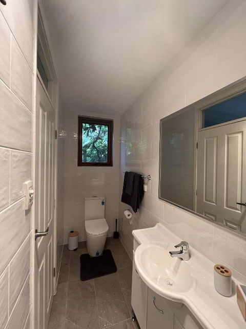 Studio At The Back Of Mount Taylor - Accommodation Rockhampton 3