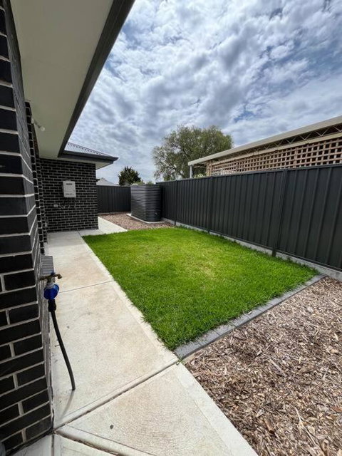 Sturt Home - Accommodation Rockhampton 0