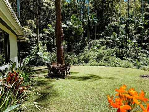 Tallowwood Cottage - Accommodation Rockhampton 0