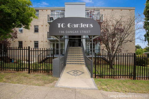 TC GARDENS 11 - Accommodation Rockhampton 1