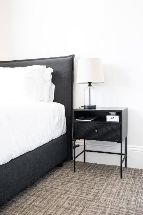 The Albion Hotel - Accommodation Rockhampton 2