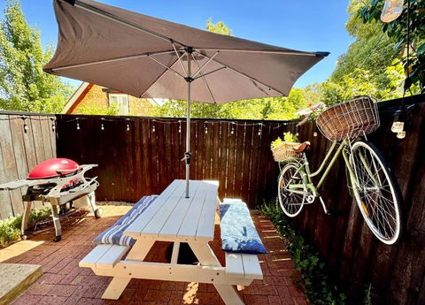 The Coach House - Accommodation Rockhampton 1