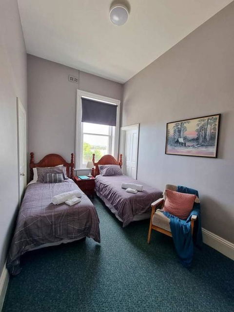 The Grand Hotel Millicent - Accommodation Rockhampton 2