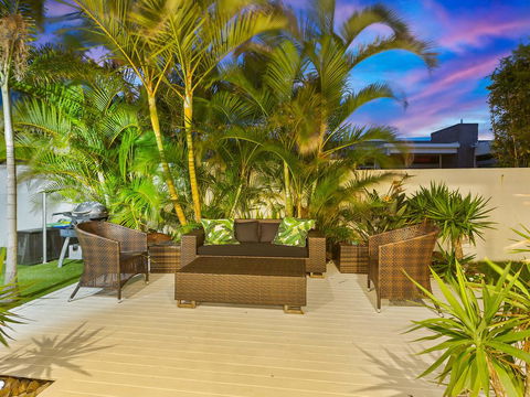 Beachside Holiday Escape - Accommodation Rockhampton 1