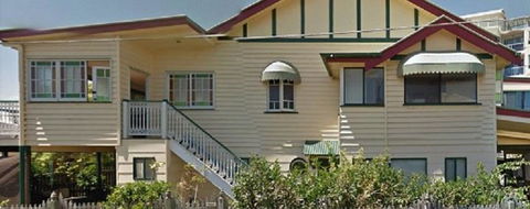 Beachside Queenslander - Accommodation Rockhampton 2